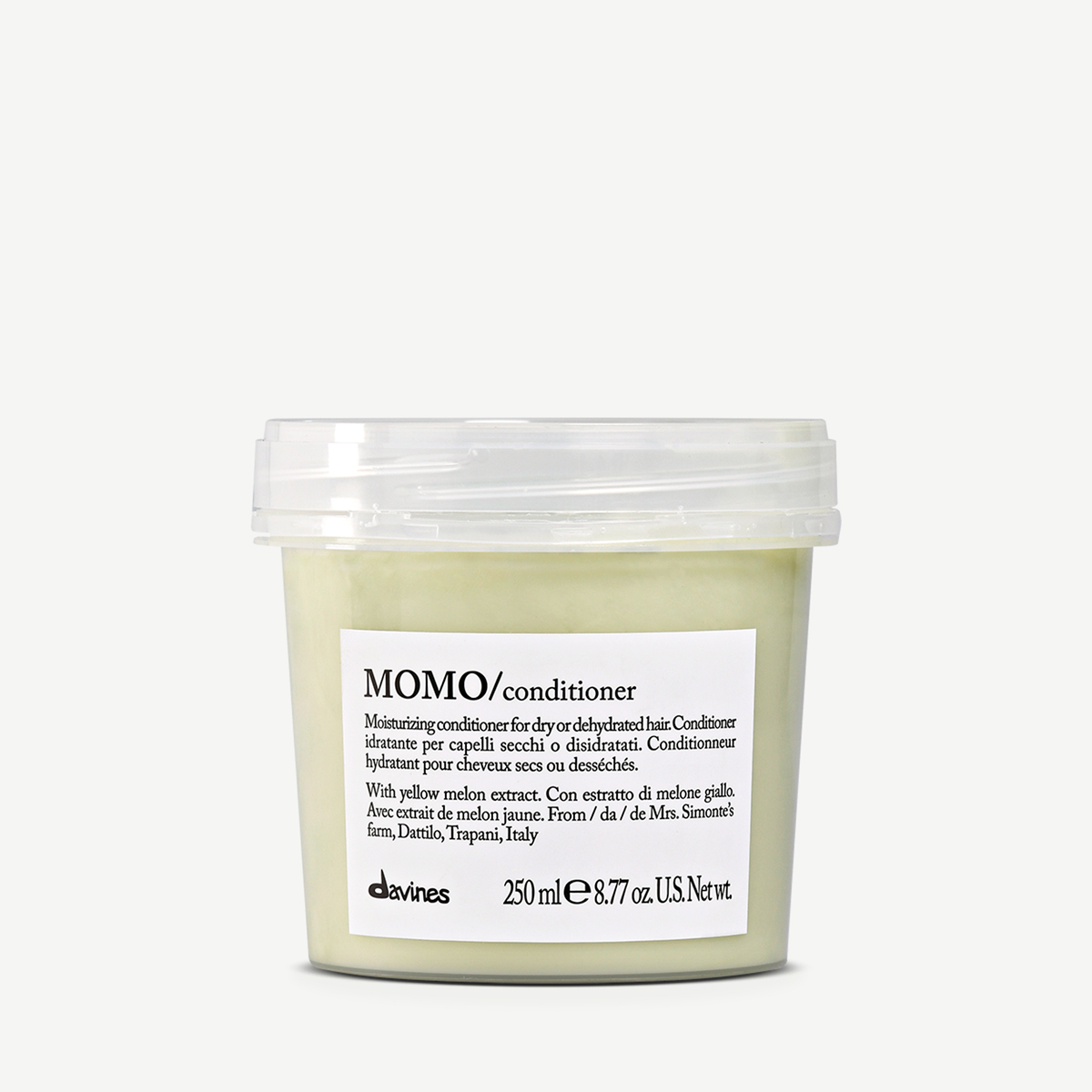 

Essential Haircare MOMO увлажняющий кондиционер , объем 250 мл, MOMO увлажняющий кондиционер